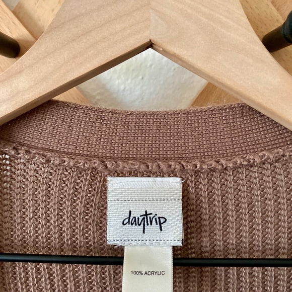 Daytrip Lavender/Mauve Cardigan Sweater - Picture 3 of 6